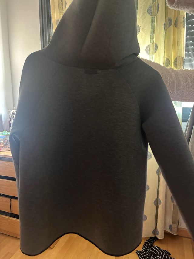 Chaqueta gris con cremallera Renata&Go sin estrena