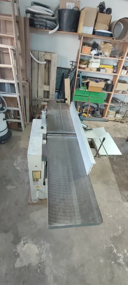 Cepillo carpintero industrial