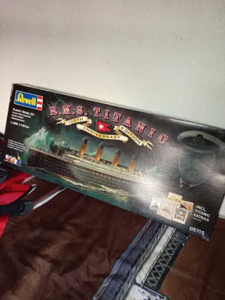 Maqueta Revell Titanic 100th Anniversary Edition