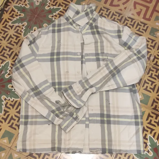 Camisa Zara cuadros distressed