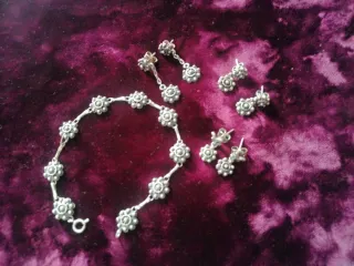 Antiguo, Pulsera y pendientes plata