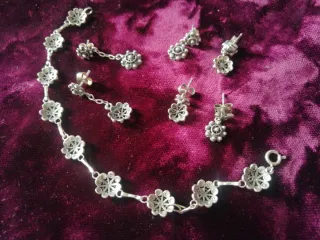 Antiguo, Pulsera y pendientes plata
