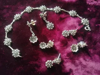 Antiguo, Pulsera y pendientes plata