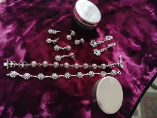 Antiguo, Pulseras y pendientes plata