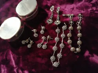 Antiguo, Pulseras y pendientes plata