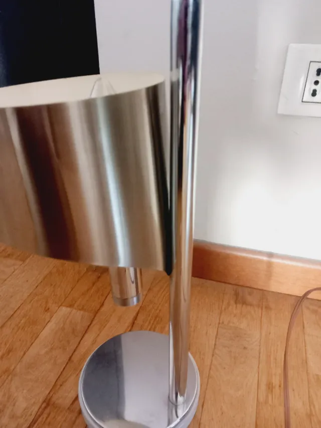 Lampada design anni '70 metallo cromato