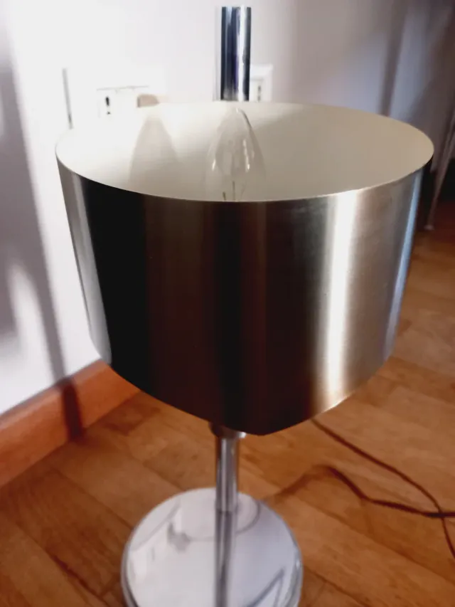 Lampada design anni '70 metallo cromato