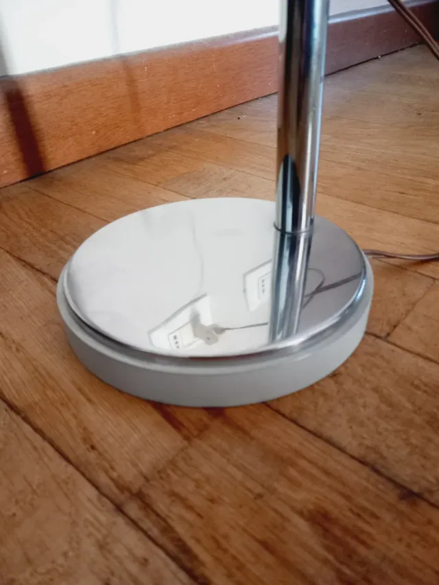 Lampada design anni '70 metallo cromato