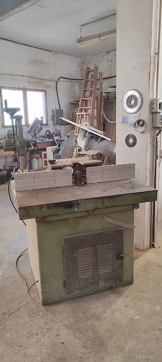 Fresadora carpintería grande