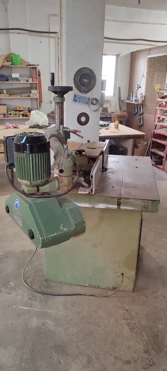 Fresadora carpintería grande