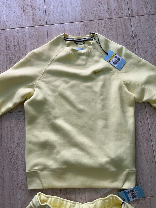 Nike x NOCTA NRG Tech Fleece Amarillo