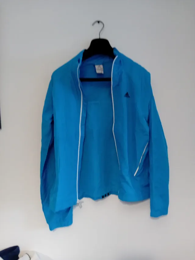 Chaqueta deportiva Adidas azul