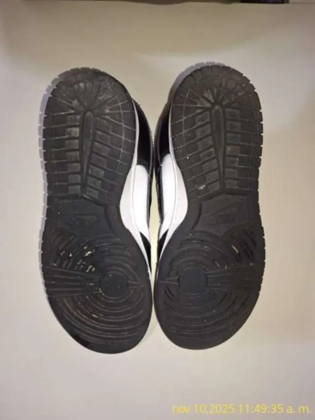 Nike Dunk Low Blancas y Negras