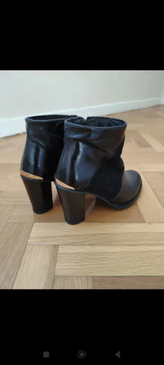 Botines tacón Luis Gonzalo negros