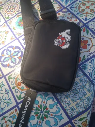 Riñonera infantil negra