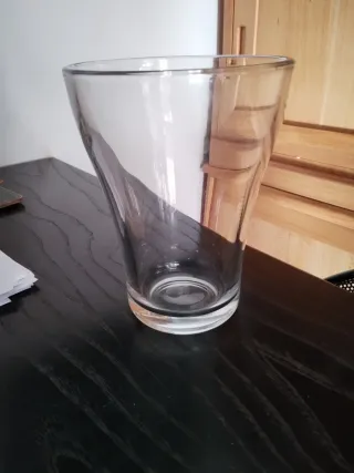 Grande vaso da fiori in cristallo trasparente