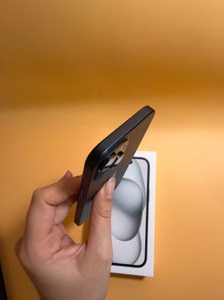 iPhone 15 128GB Nero + Cover MagSafe