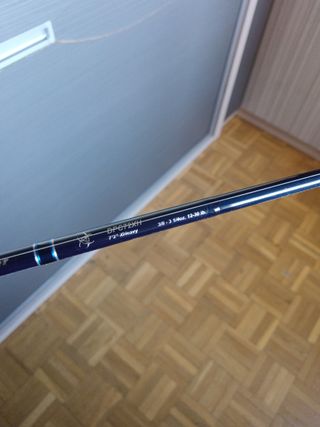 Combo carrete y caña swimbait + swimbaits