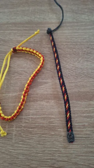 Pulseras España Rojo y Amarillo