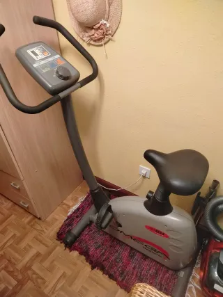 Bicicleta Estática BH Omega Magnetic