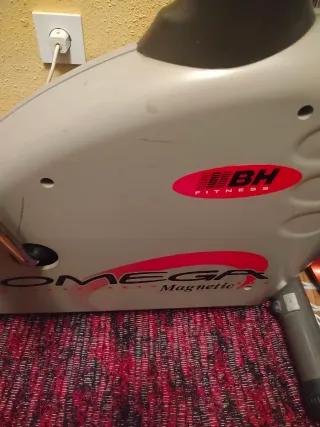 Bicicleta Estática BH Omega Magnetic