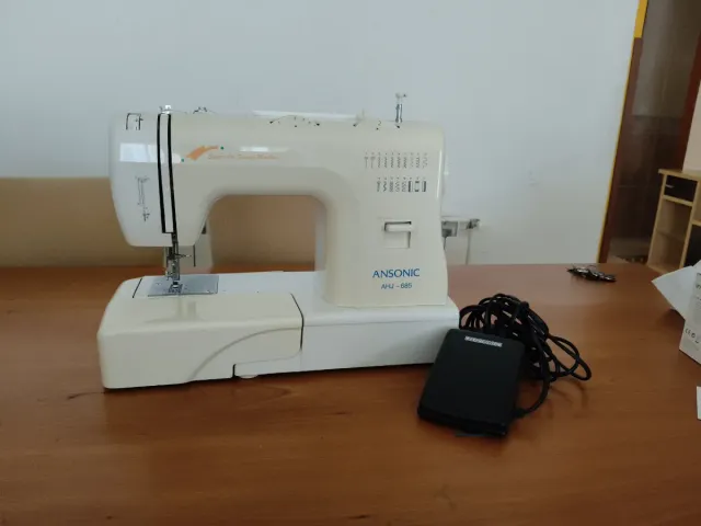 Máquina de coser Ansonic AHJ-685