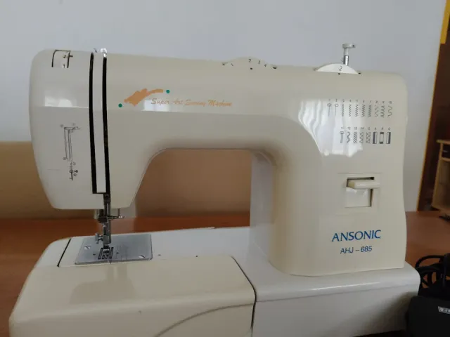 Máquina de coser Ansonic AHJ-685