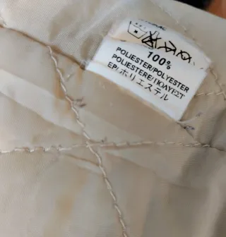 Chaqueta Zara con capucha beige