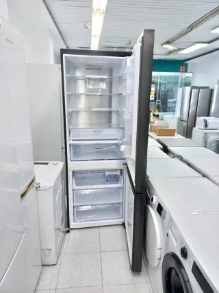 NEVERA SAMSUNG NUEVA CON TARA COLOR INOX OSCURO