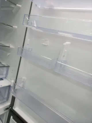 NEVERA SAMSUNG NUEVA CON TARA COLOR INOX OSCURO