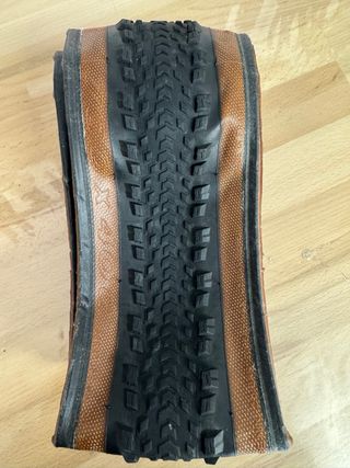 Neumáticos Gravel Pirelli RC 700x40