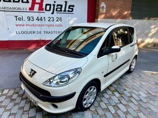 Se Vende Peugeot 1007 1.4 Pegatina “C”