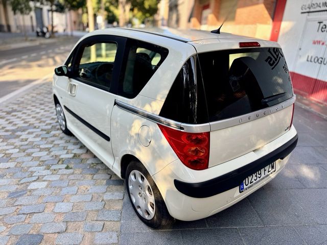 Se Vende Peugeot 1007 1.4 Pegatina “C”