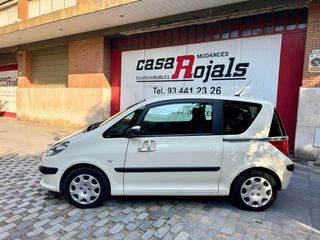 Se Vende Peugeot 1007 1.4 Pegatina “C”