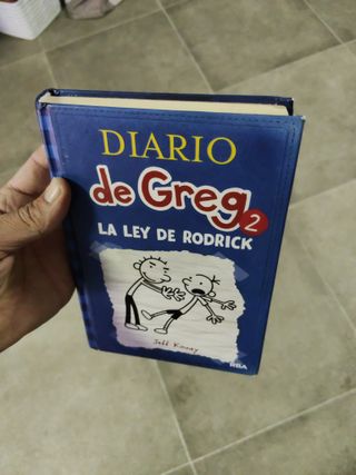 Diario de Greg 2 - La ley de Rodrick: La ley de...