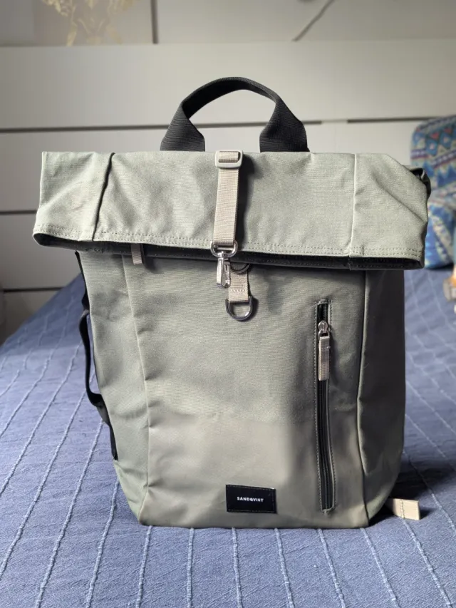 Mochila Sandqvist gris sin estrenar