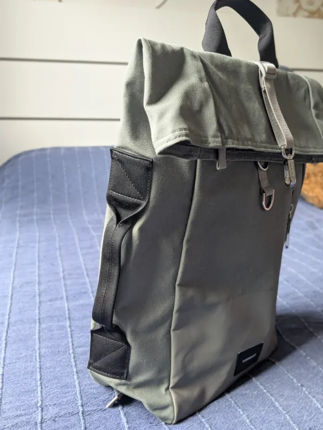 Mochila Sandqvist gris sin estrenar