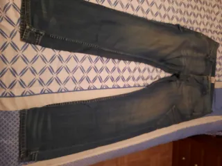Pantalón Levi's Azul. Talla 44