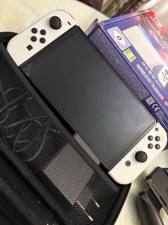 Nintendo Switch OLED Blanca con juegos