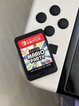 Nintendo Switch OLED Bianca con giochi