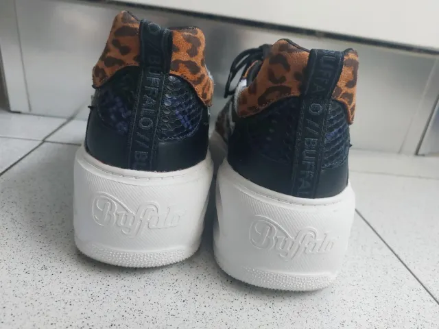 Zapatillas Buffalo Animal Print