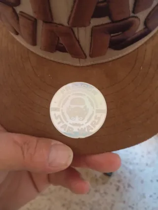 Gorra Star Wars beige y marrón