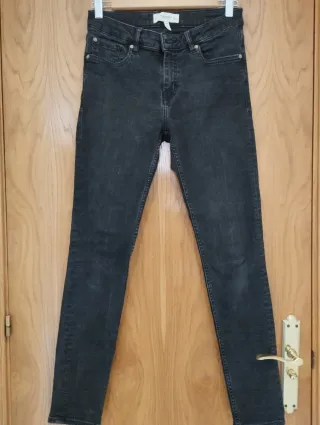 Pantalones vaqueros negros Mango Talla 38