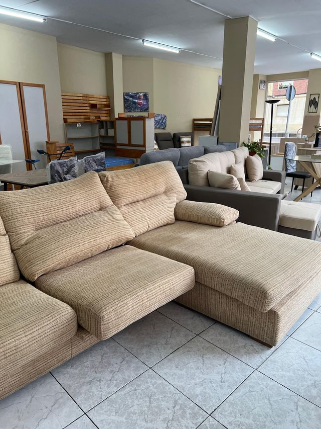 Sofá chaiselongue 3 plazas asientos deslizantes