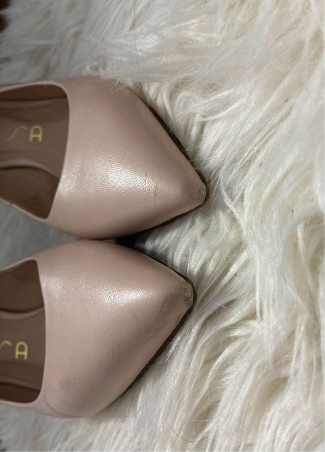 Zapatos de tacón UNISA color rosa palo