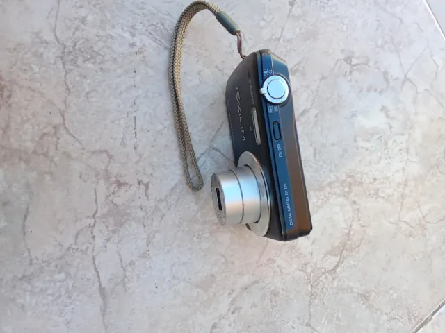 Cámara Digital Casio Exilim EX-Z33 Negra