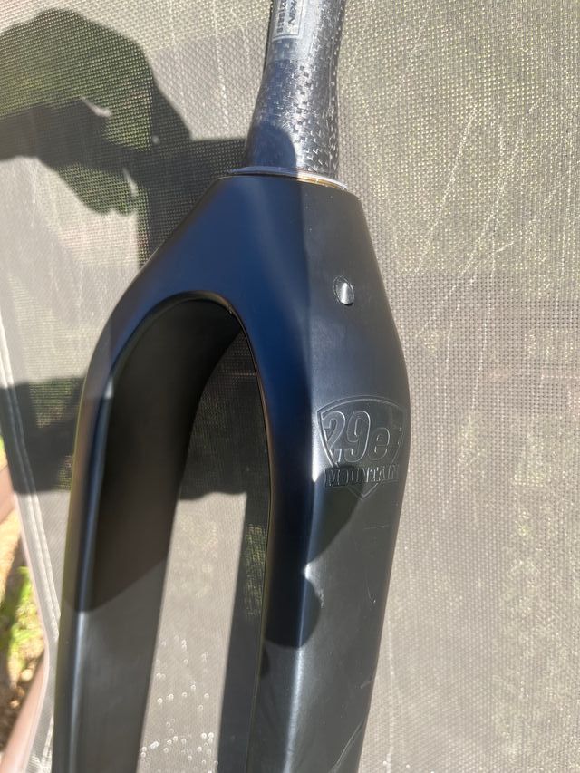 Horquilla Carbono 29er Boost Rígida