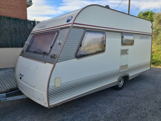Caravana Moncayo 430 - 1997 - menos de 750 Kg