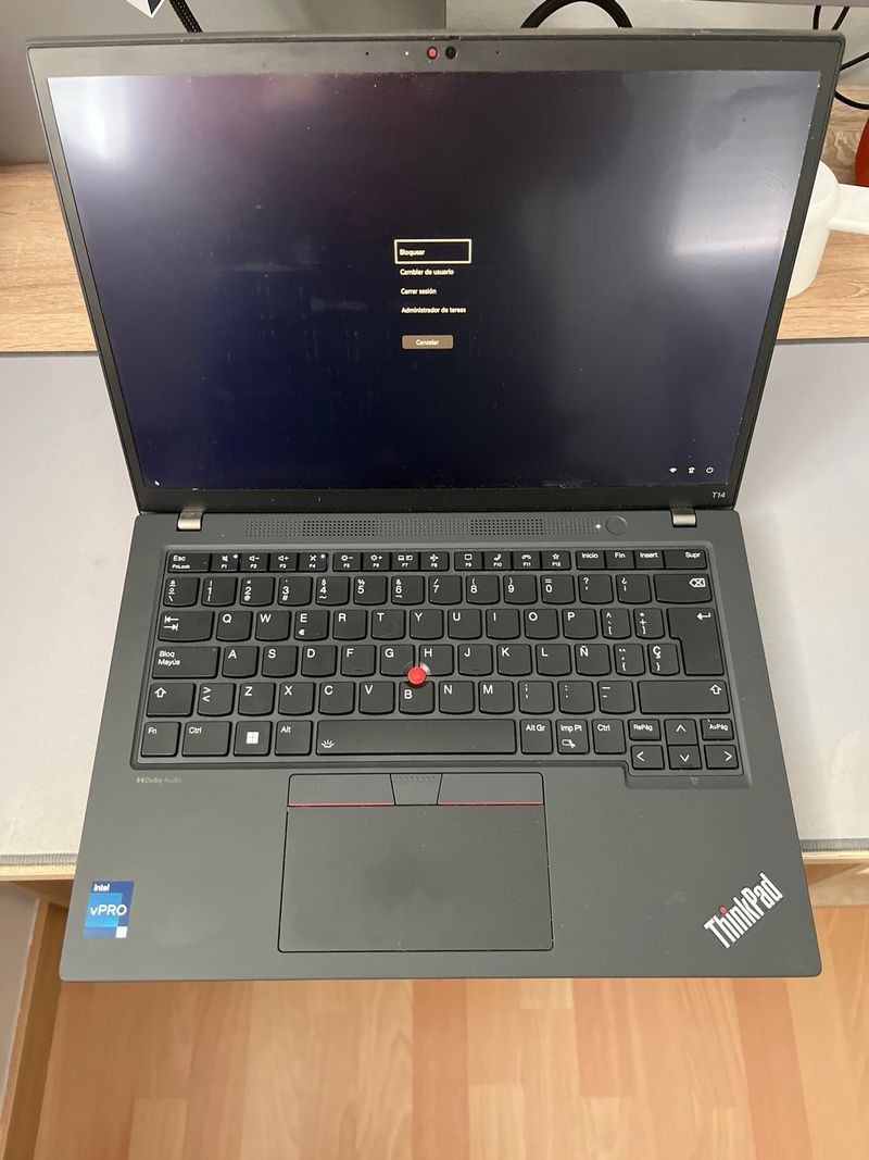 Lenovo ThinkPad T14 Gen 4 i7 32GB RAM 1TB táctil afbeelding 2
