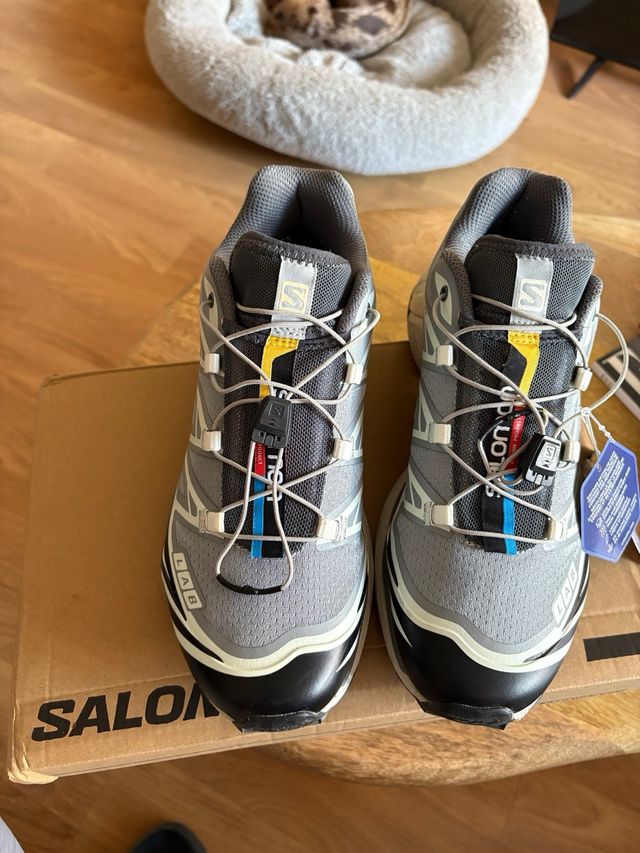 Salomon XT6 Talla 40 Gris/Blanco